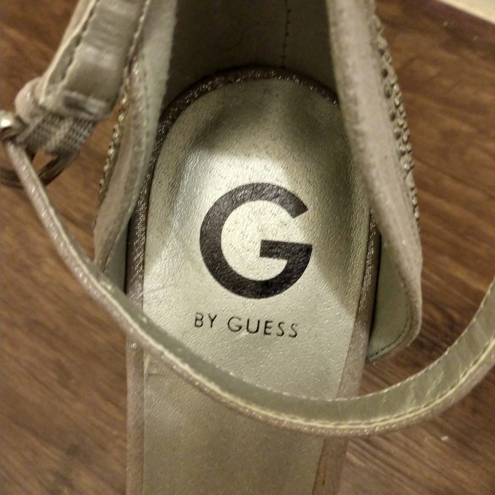 Guess heels - Picture 3 of 5